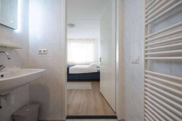 Foto 19 van Middenweg 255-U