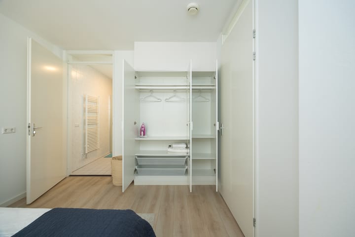 Foto 21 van Middenweg 255-U