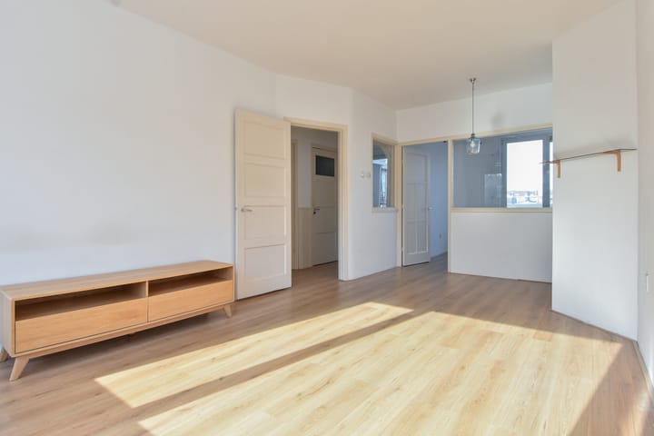 Foto 6 van Tholensestraat 47