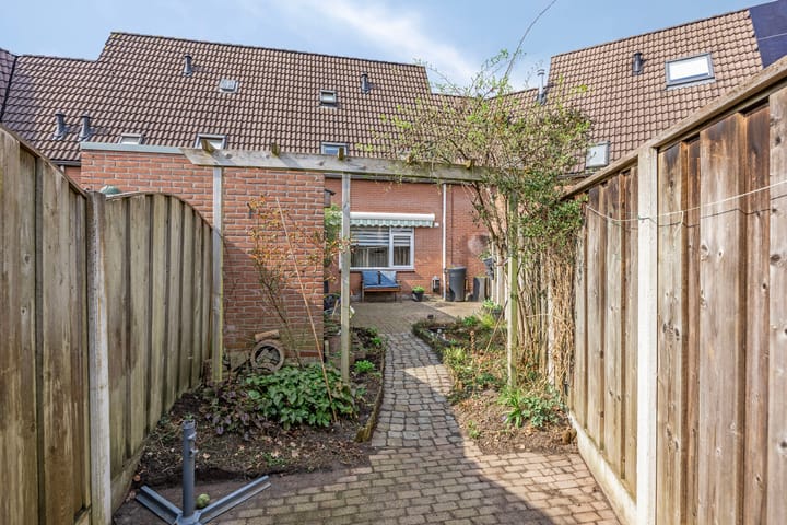 Foto 32 van Johan Buziaustraat 74