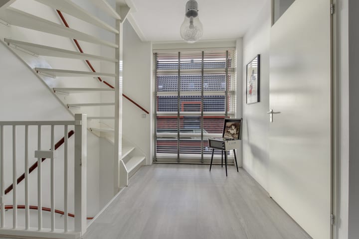 Foto 21 van J M van der Meystraat 1