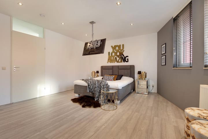 Foto 22 van J M van der Meystraat 1