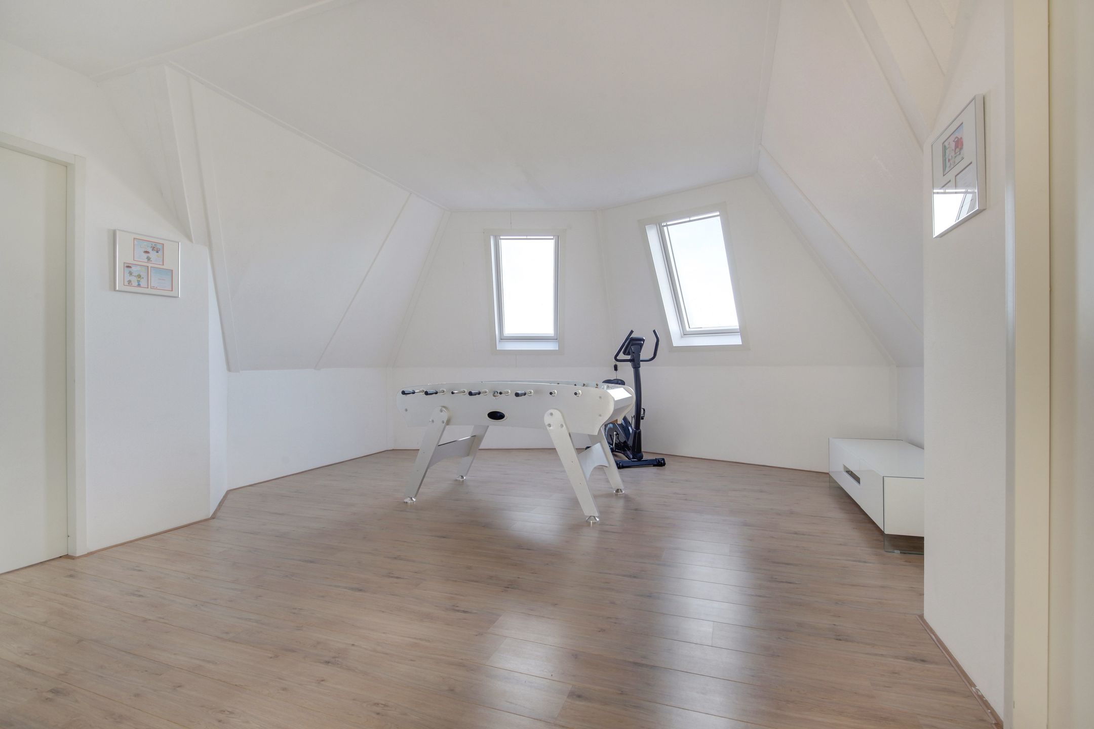 Foto 39 van J M van der Meystraat 1