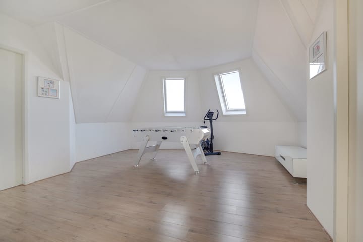 Foto 39 van J M van der Meystraat 1