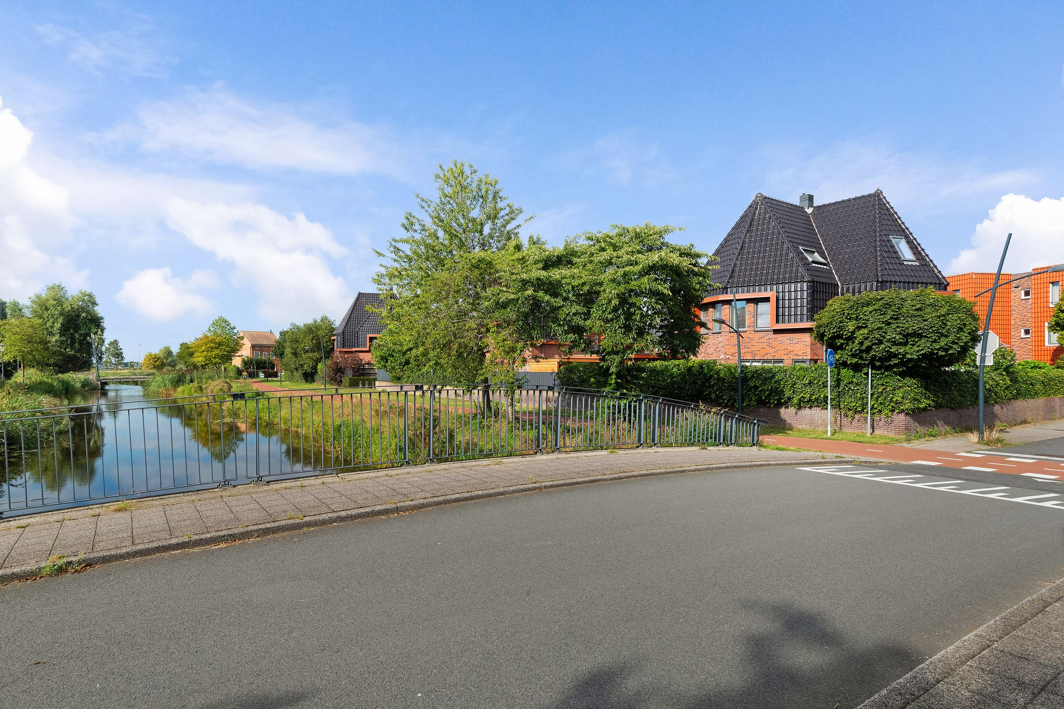 Foto 48 van J M van der Meystraat 1