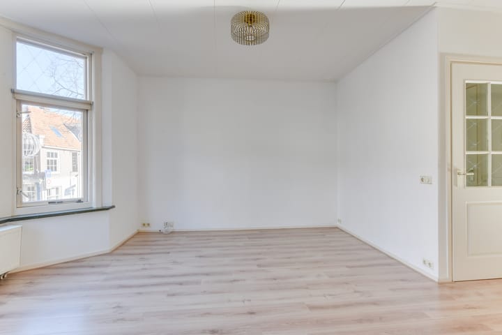 Foto 9 van Laat 131-A