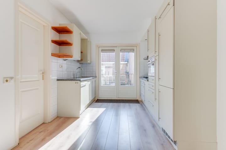 Foto 10 van Laat 131-A