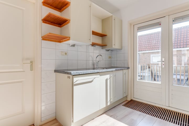 Foto 11 van Laat 131-A