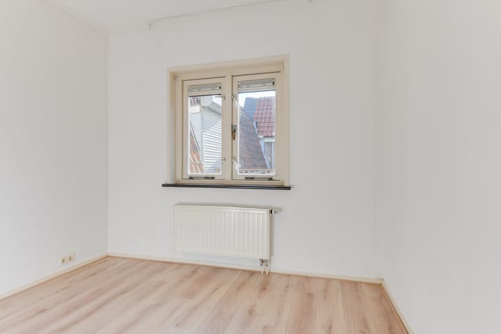 Foto 13 van Laat 131-A