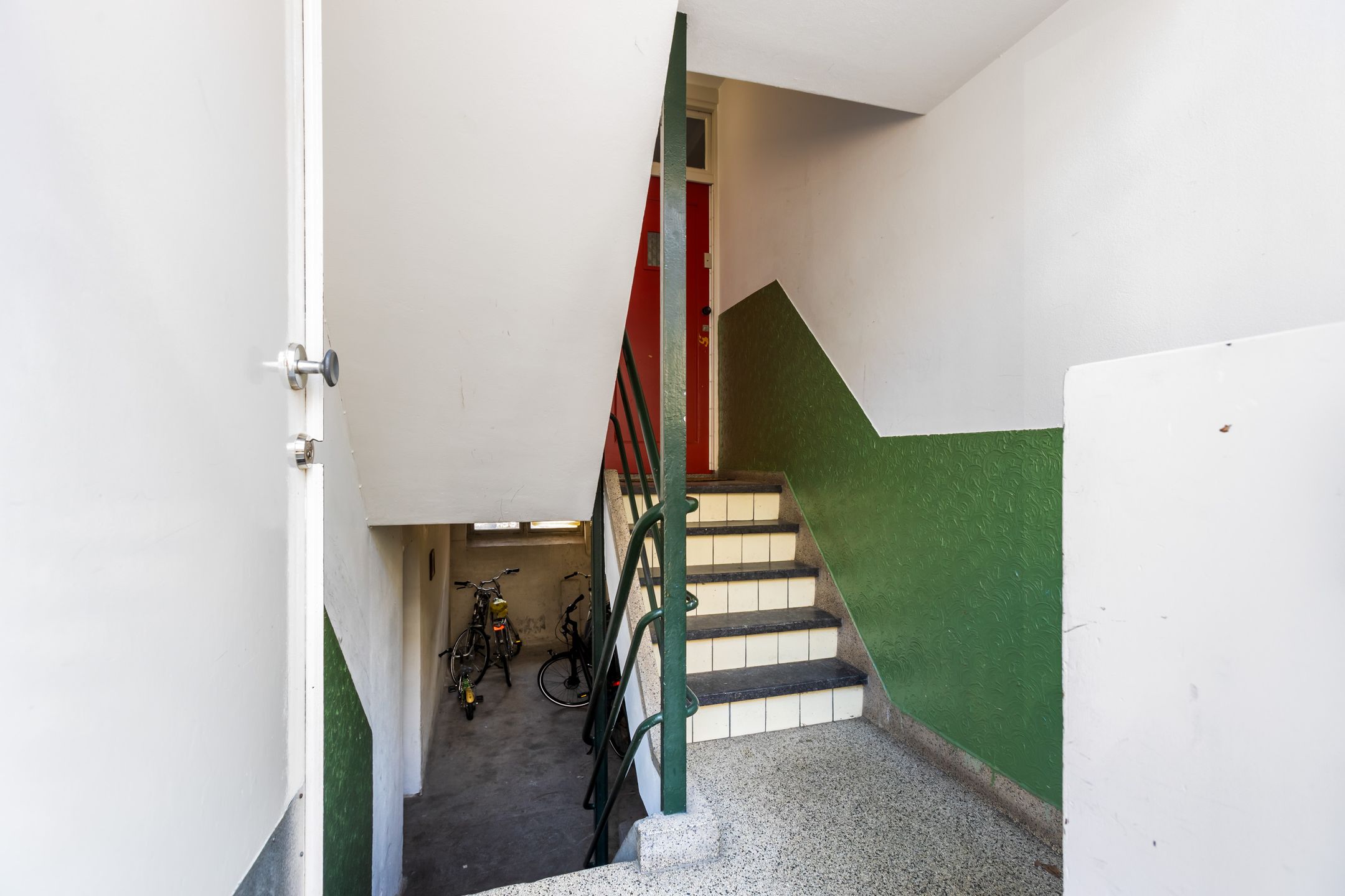 Photo 6 of Walchersestraat 104-B