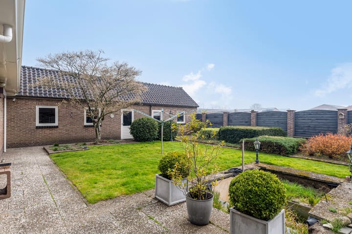 Foto 30 van Wilhelminastraat 107