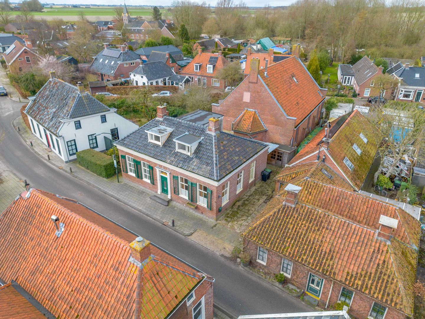 Photo 4 of Hoofdstraat 39