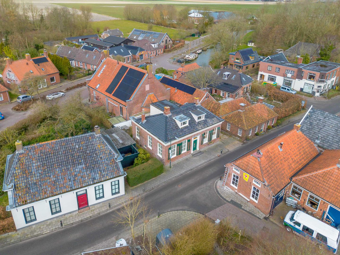 Photo 5 of Hoofdstraat 39