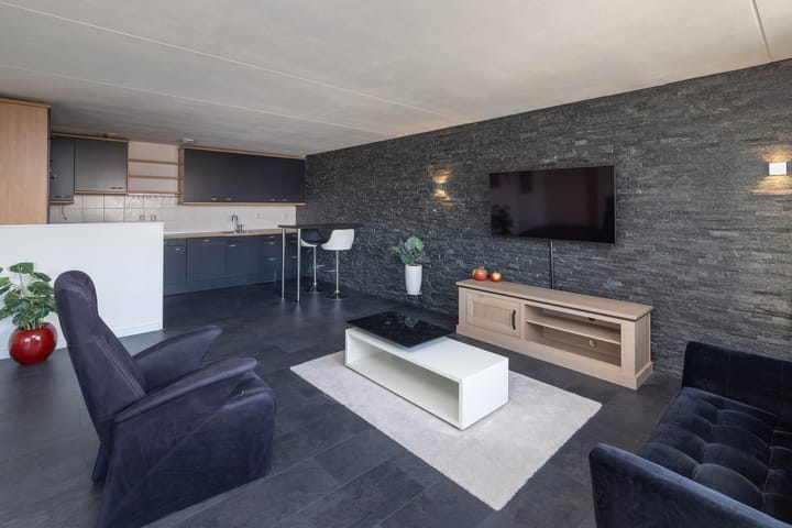 Photo 4 of Fluweelplein 24