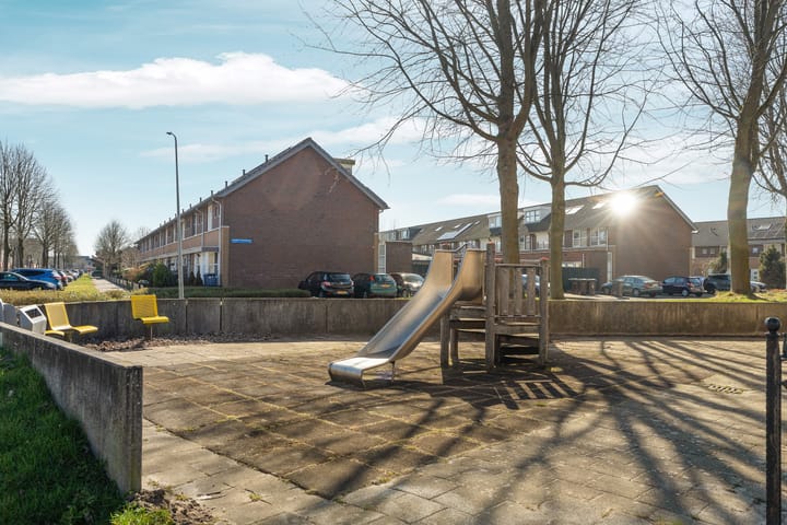 Foto 42 van Jacob Catsstraat 9