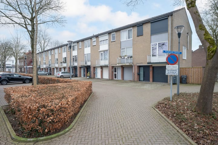 Foto 6 van Burg. Kotenplein 17