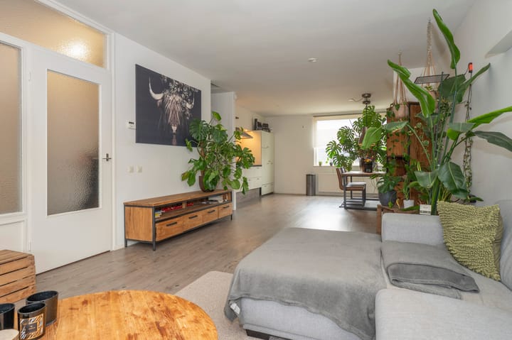 Foto 9 van Burg. Kotenplein 17