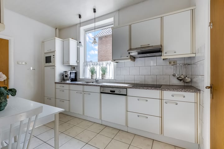 Photo 8 of Verlengde Parkweg 72