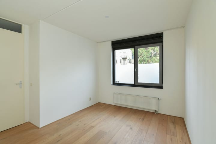 Foto 4 van Rosendaalsestraat 10