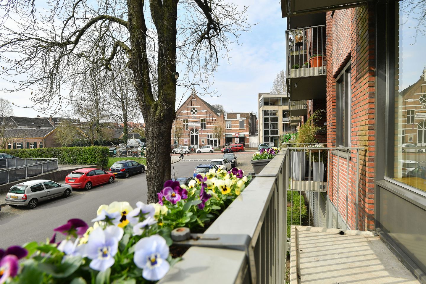 Photo 5 of Rosendaalsestraat 10