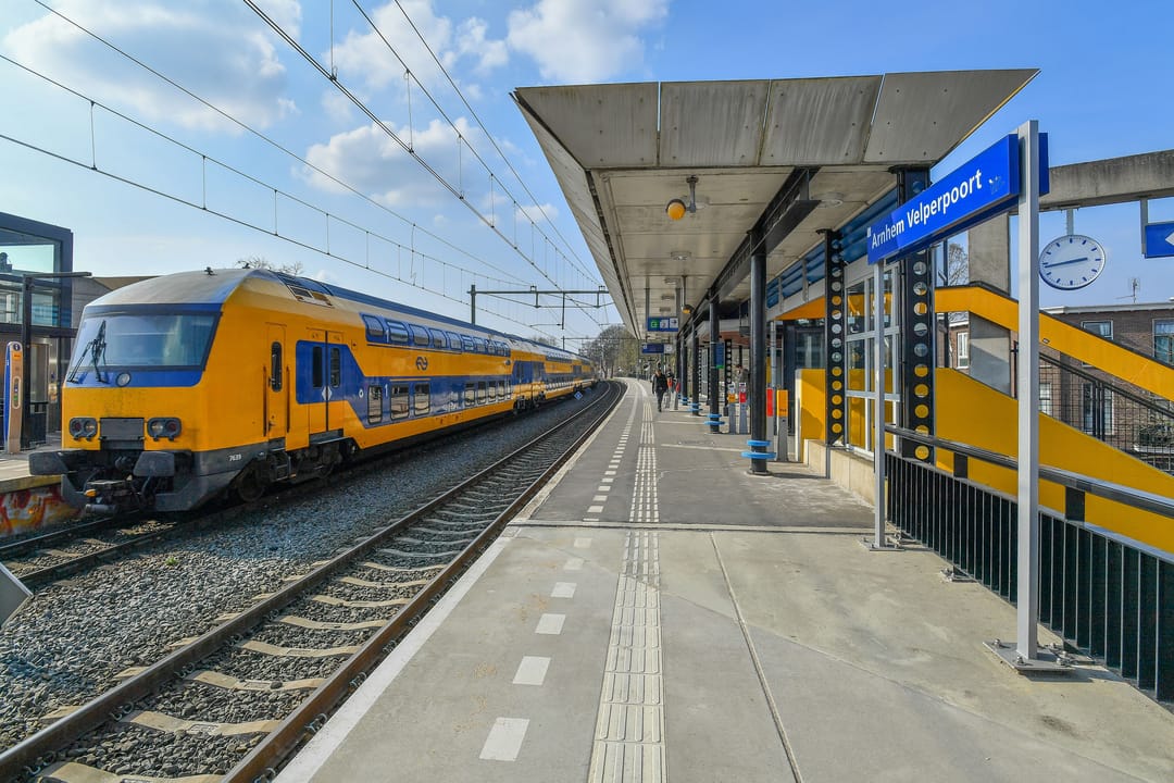 Photo 37 of Rosendaalsestraat 10