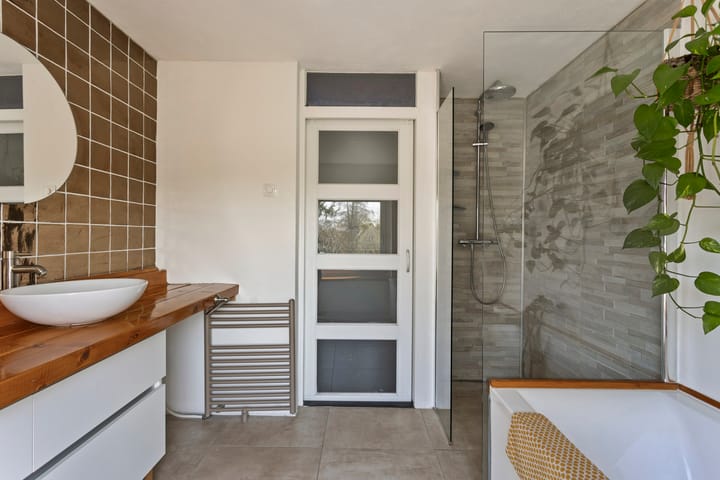 Foto 29 van Iepenstraat 51