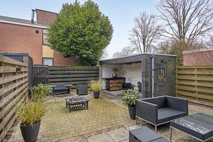 Foto 2 van Houtsnijdershorst 1