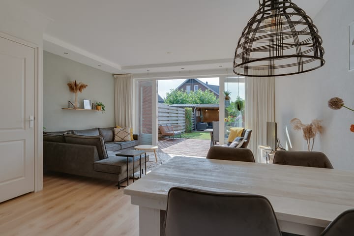 Foto 3 van Poelenburg 8