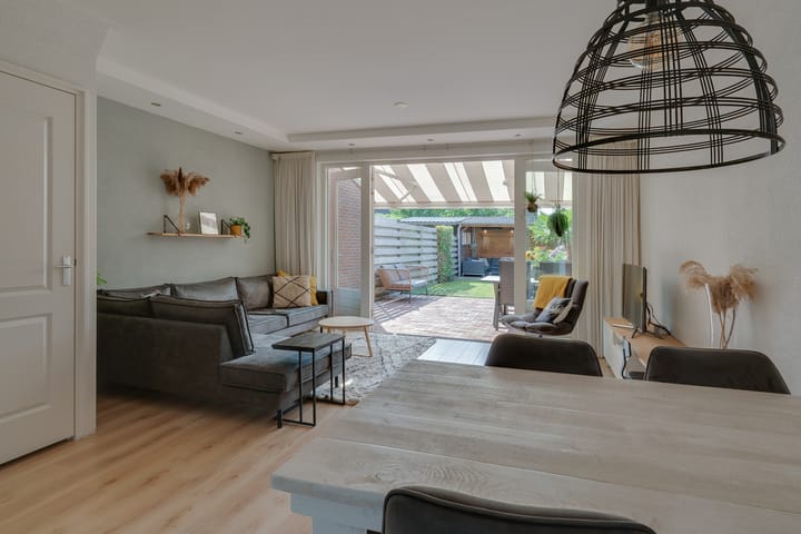 Foto 4 van Poelenburg 8