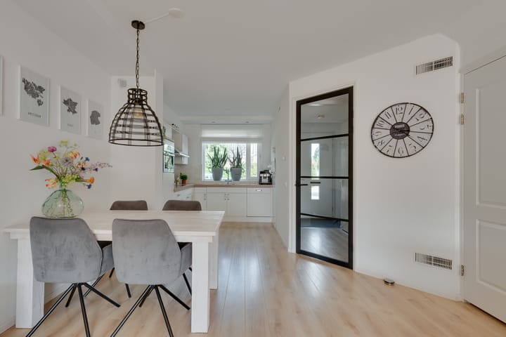 Foto 10 van Poelenburg 8