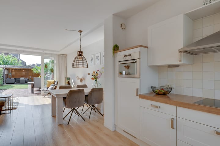 Foto 13 van Poelenburg 8