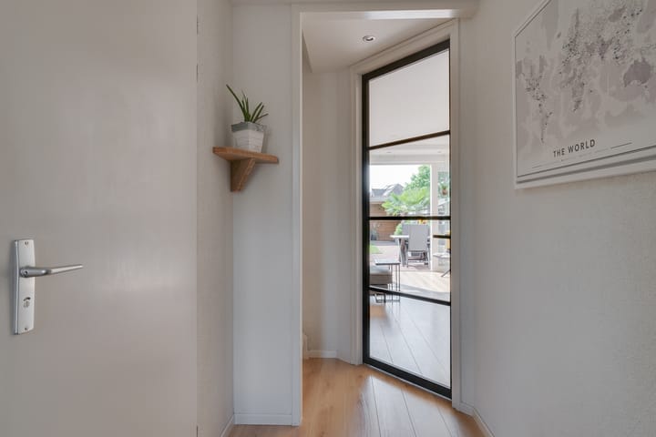 Foto 14 van Poelenburg 8