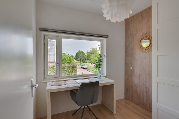 Foto 15 van Poelenburg 8