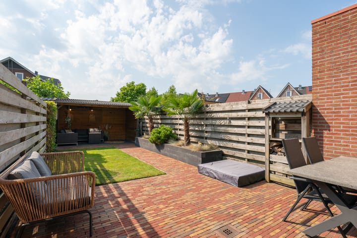 Foto 36 van Poelenburg 8