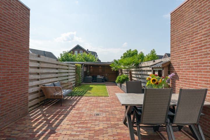 Foto 42 van Poelenburg 8