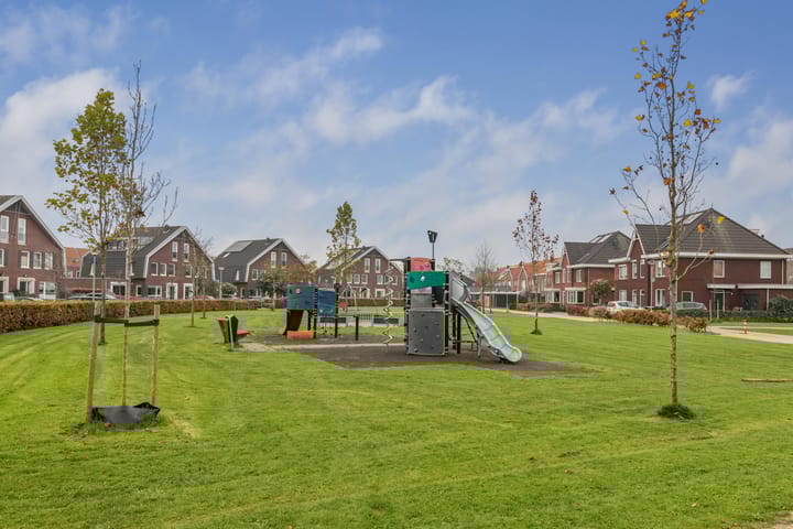 Foto 50 van Poelenburg 8