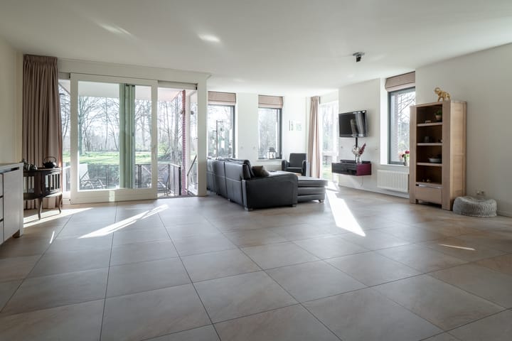 Foto 5 van Bronforelstraat 2