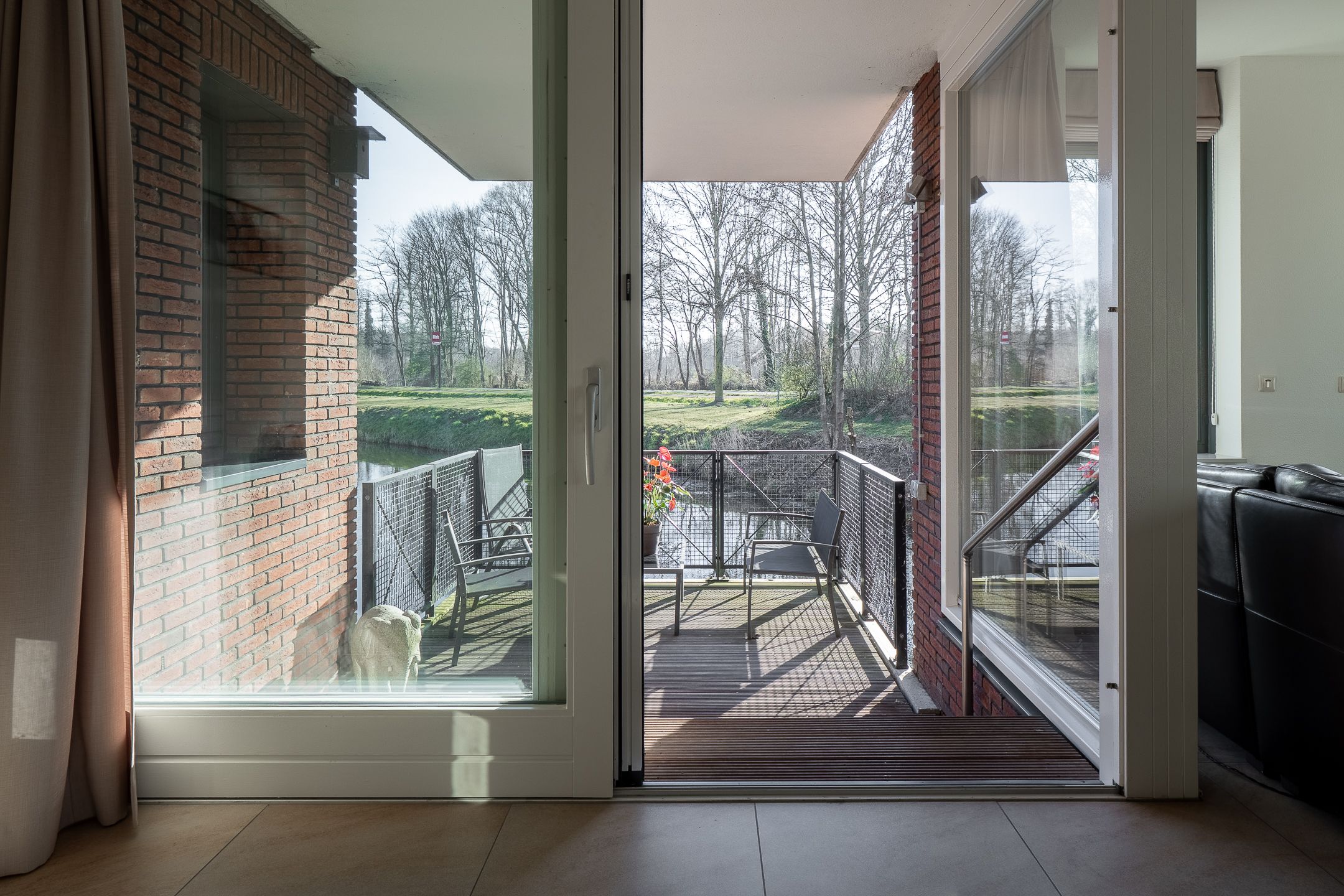 Foto 9 van Bronforelstraat 2