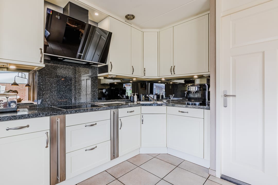 Foto 13 van Regenboog 15