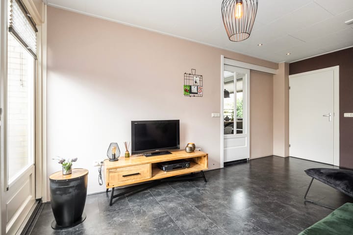 Foto 19 van Thomas à Kempislaan 38