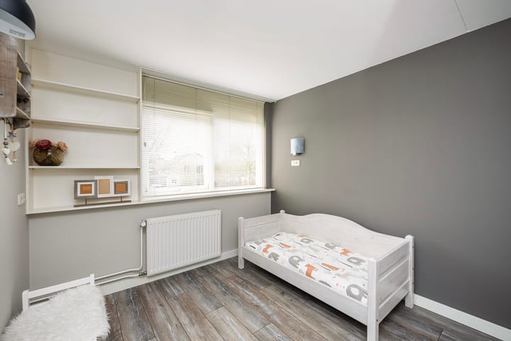 Foto 30 van Thomas à Kempislaan 38