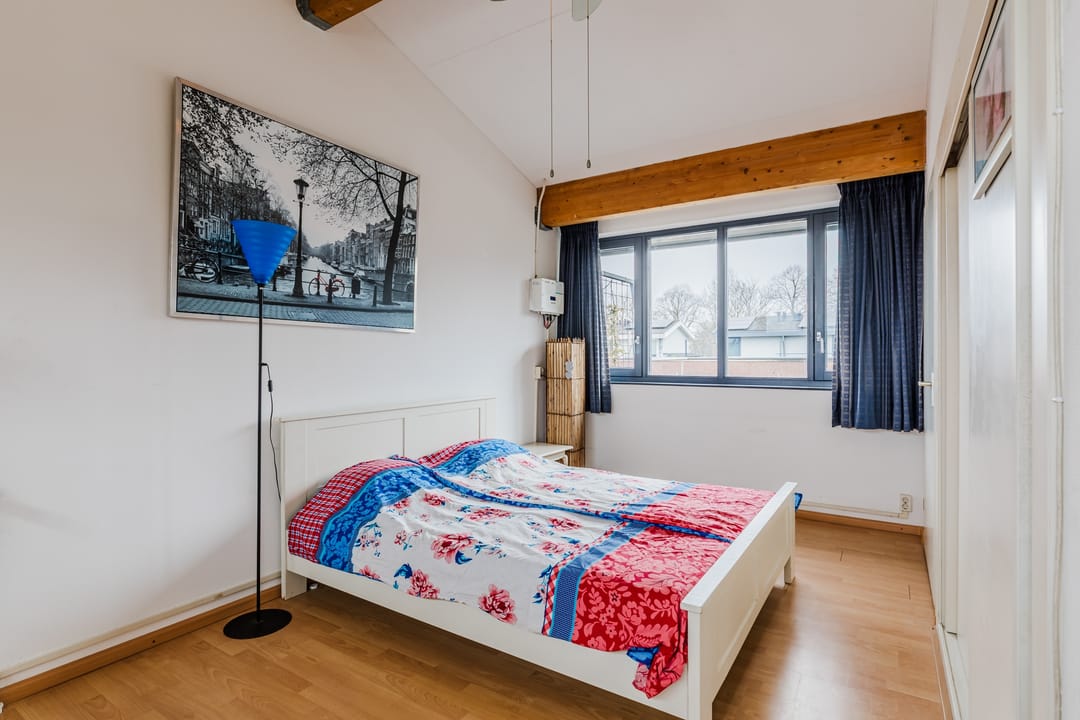 Foto 28 van Regenboog 15