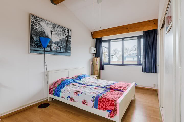 Foto 28 van Regenboog 15