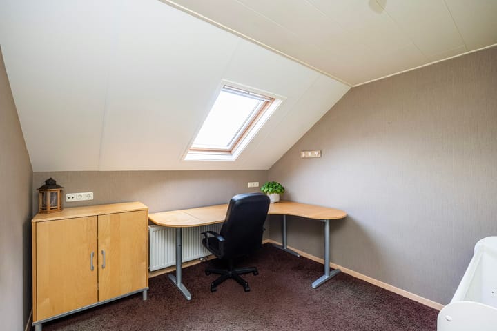 Foto 34 van Thomas à Kempislaan 38