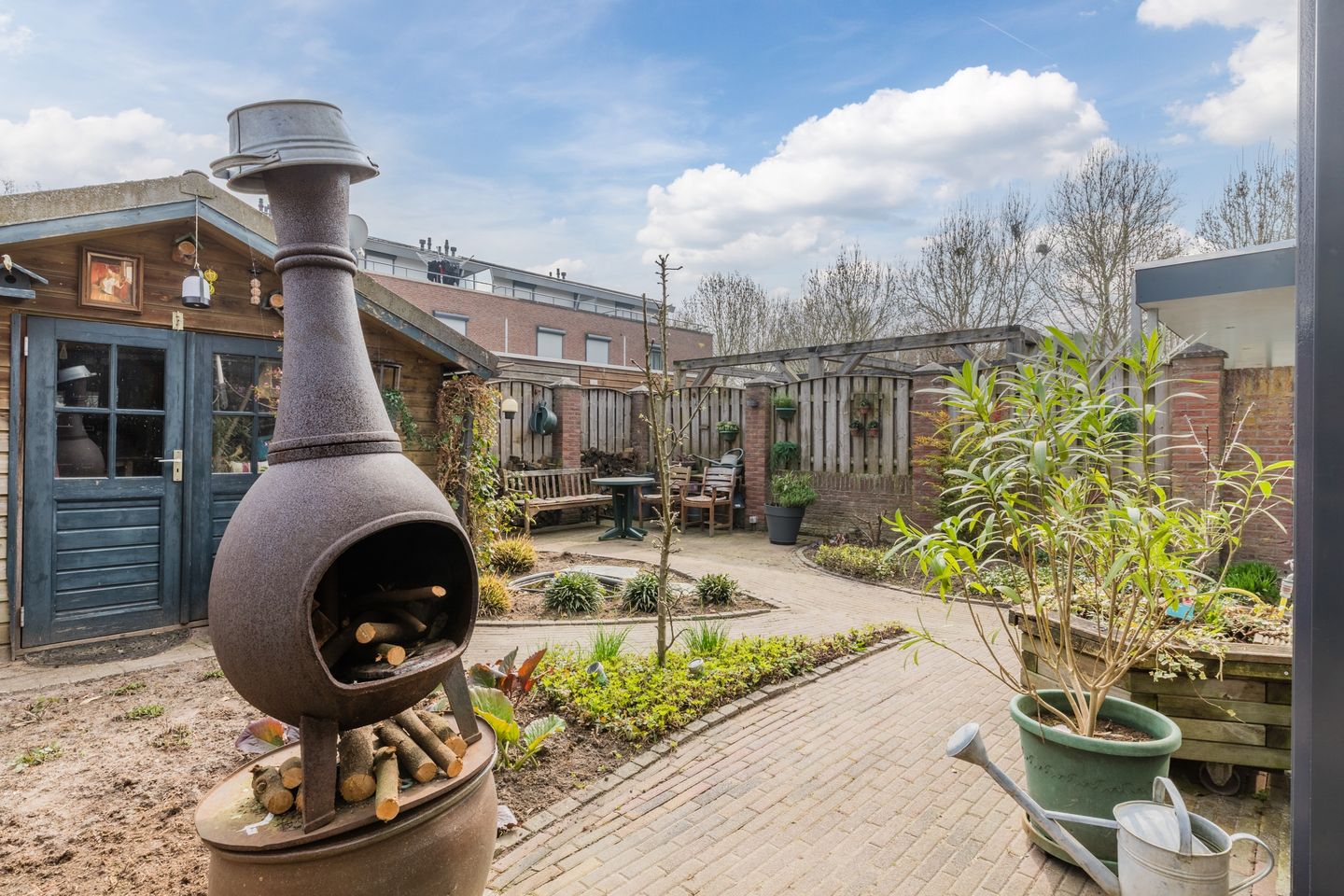 Foto 34 van Regenboog 15