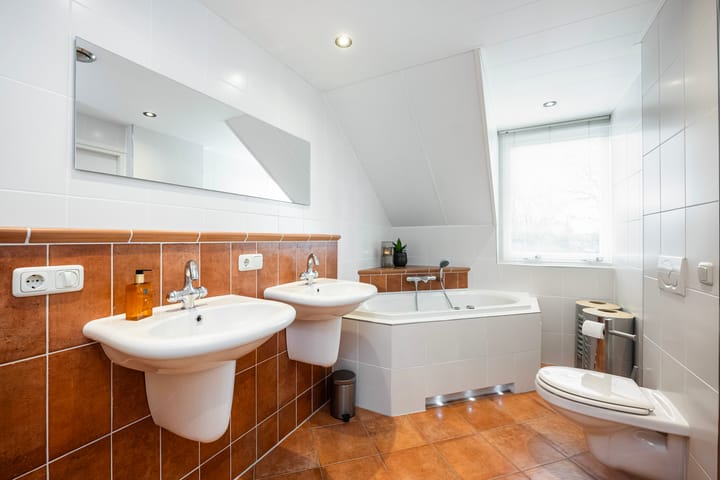 Foto 37 van Thomas à Kempislaan 38