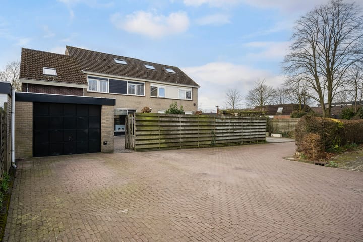 Foto 44 van Thomas à Kempislaan 38