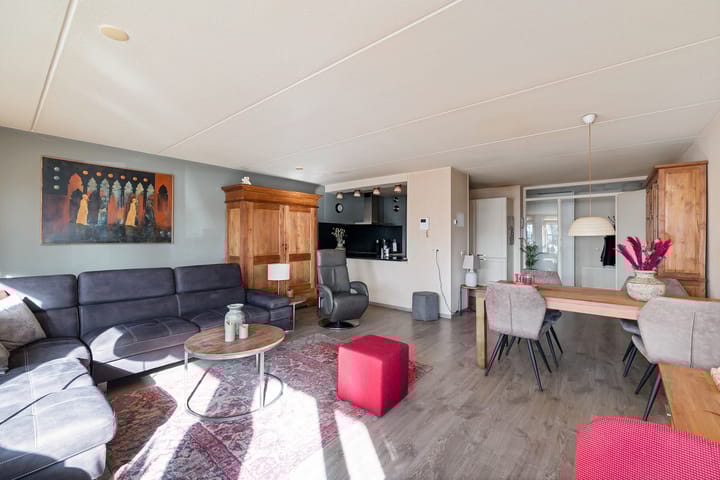 Foto 12 van Jasmijnlaan 8