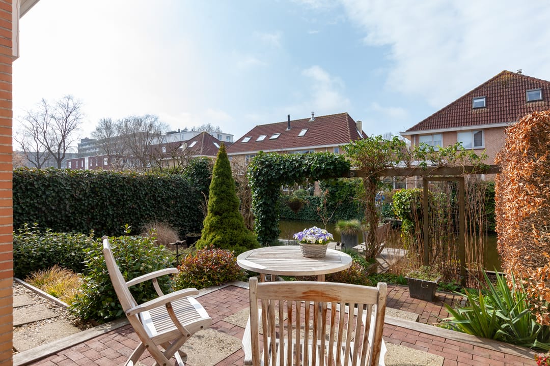 Photo 41 of Weegbreegaarde 7