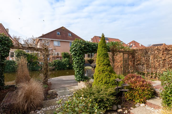 Foto 43 van Weegbreegaarde 7